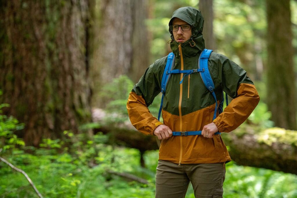 Outdoor men's clothes